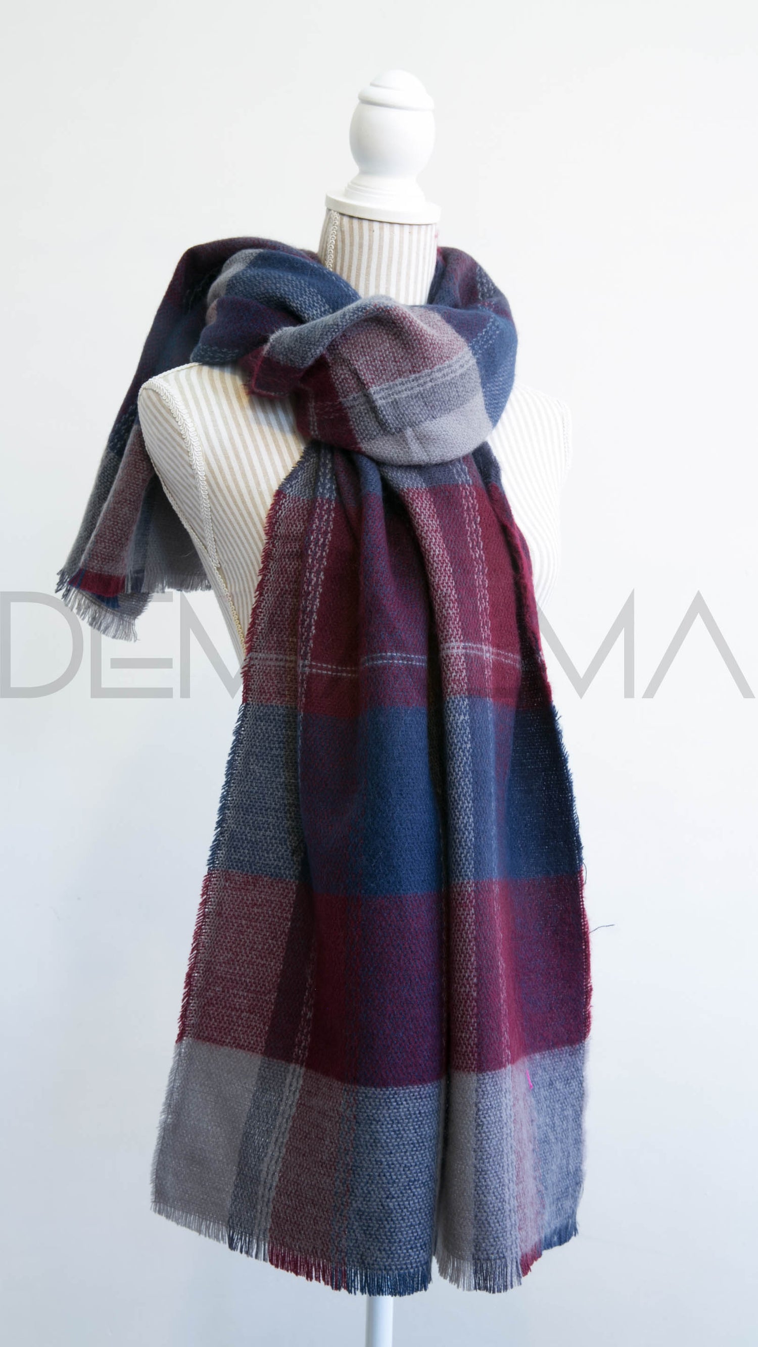 Maxi Pañuelo largo burdeo y azul