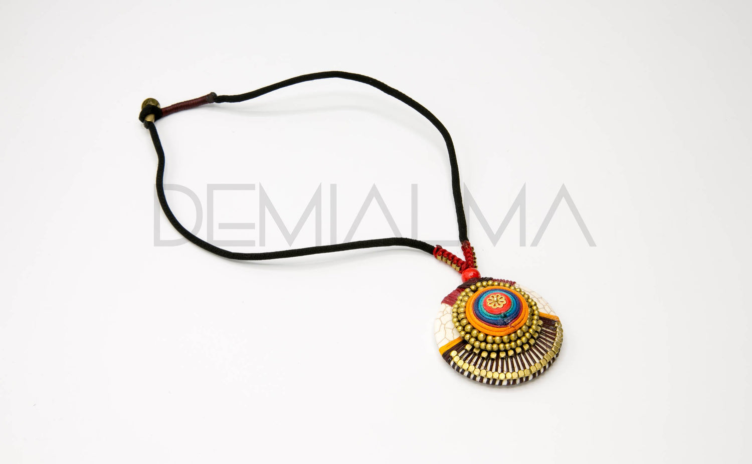 Collar Nepal 012 - DEMIALMA