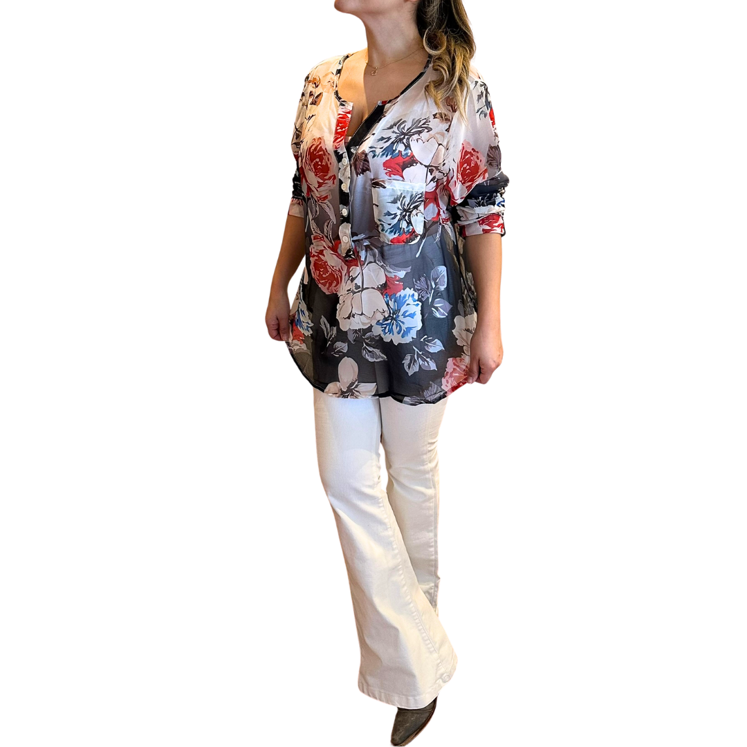 Blusa gasa negro floreada