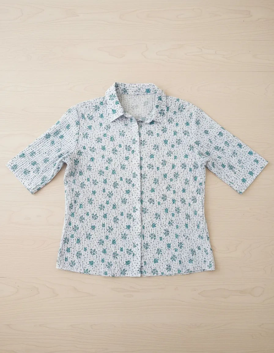 Blusa Plisada Blanca Floreada verde