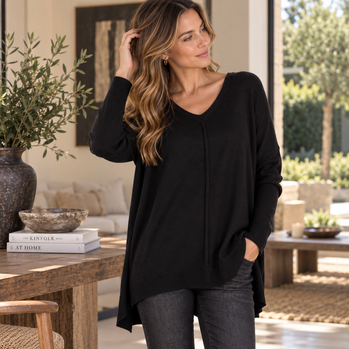 Chaleco oversize negro cuello v