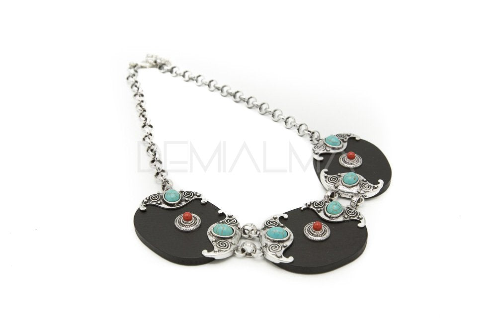 Collar 245