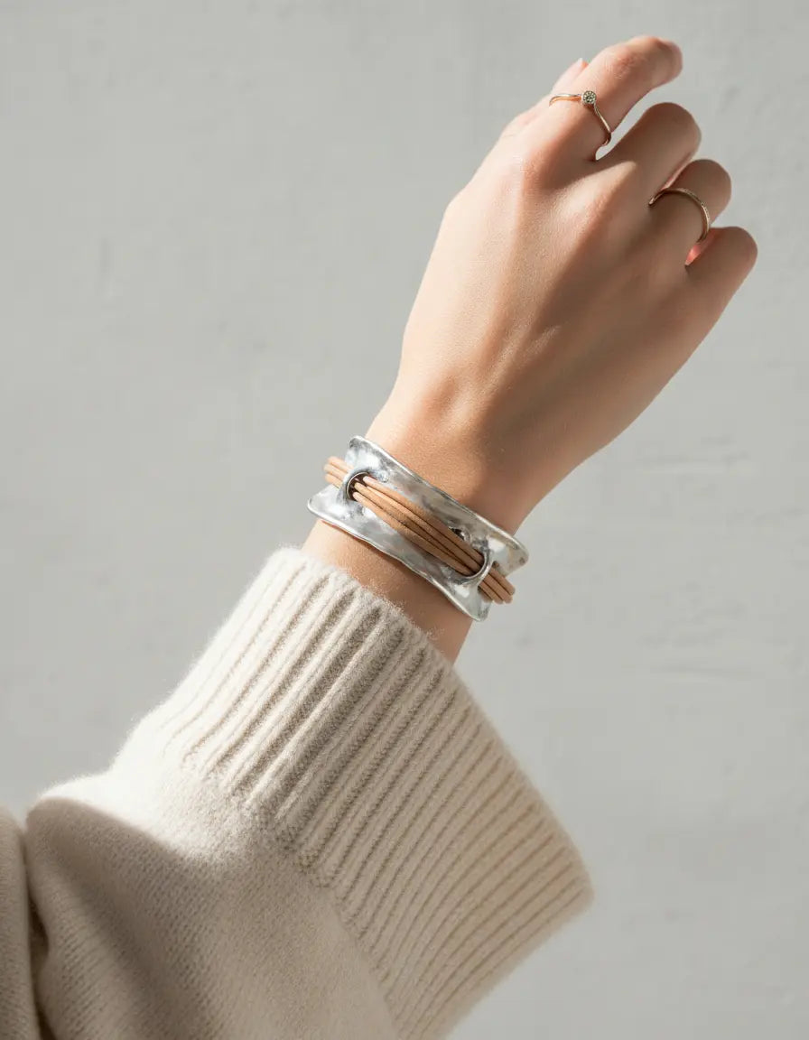 Pulsera Metal y Cuero - Café