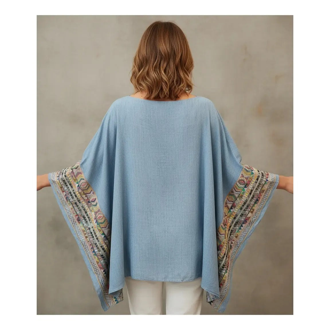 Poncho Bordado 47200-17 - Celeste