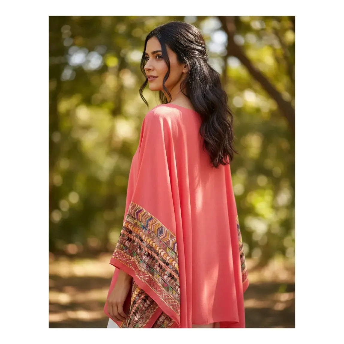Poncho Bordado 47200-17 - Coral