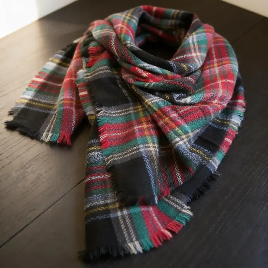 Maxi Pañuelo cuadrille negro