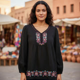 Blusa bordada de estilo hindú negro