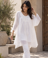 Túnica Blanca Bordada Estilo Boho
