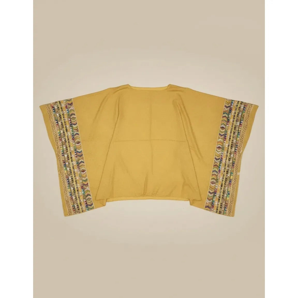 Poncho Bordado 47200-17 - Mostaza 1